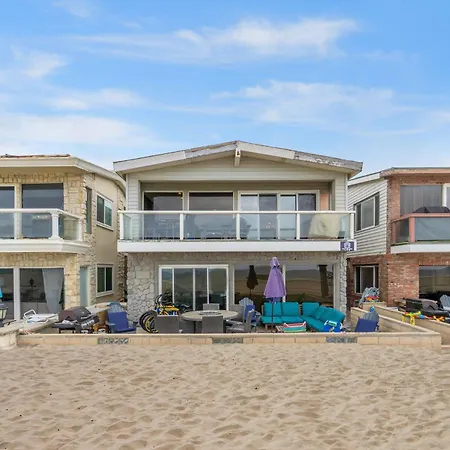Newport Beach Front View Upper & Lower II